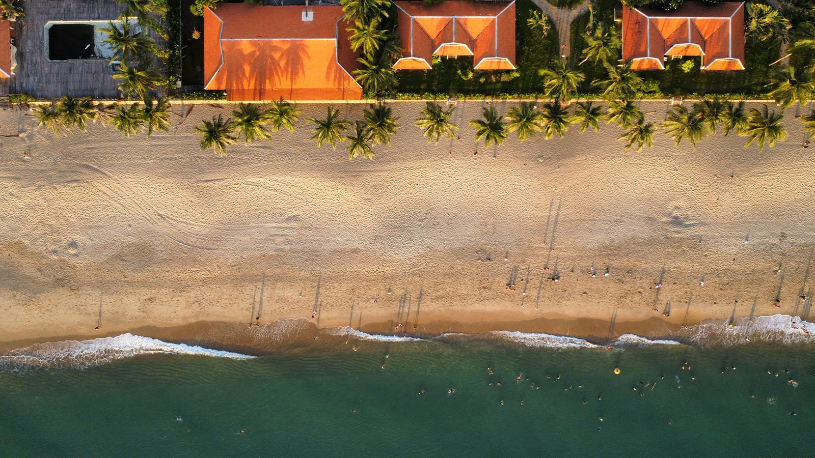 Der Strand von Nha-Trang-Meer