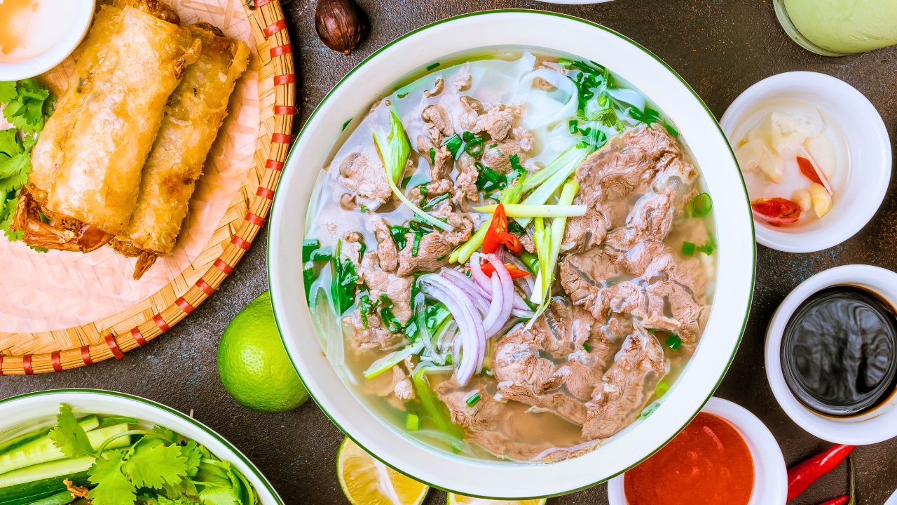 cuisine-de-rue-hanoi