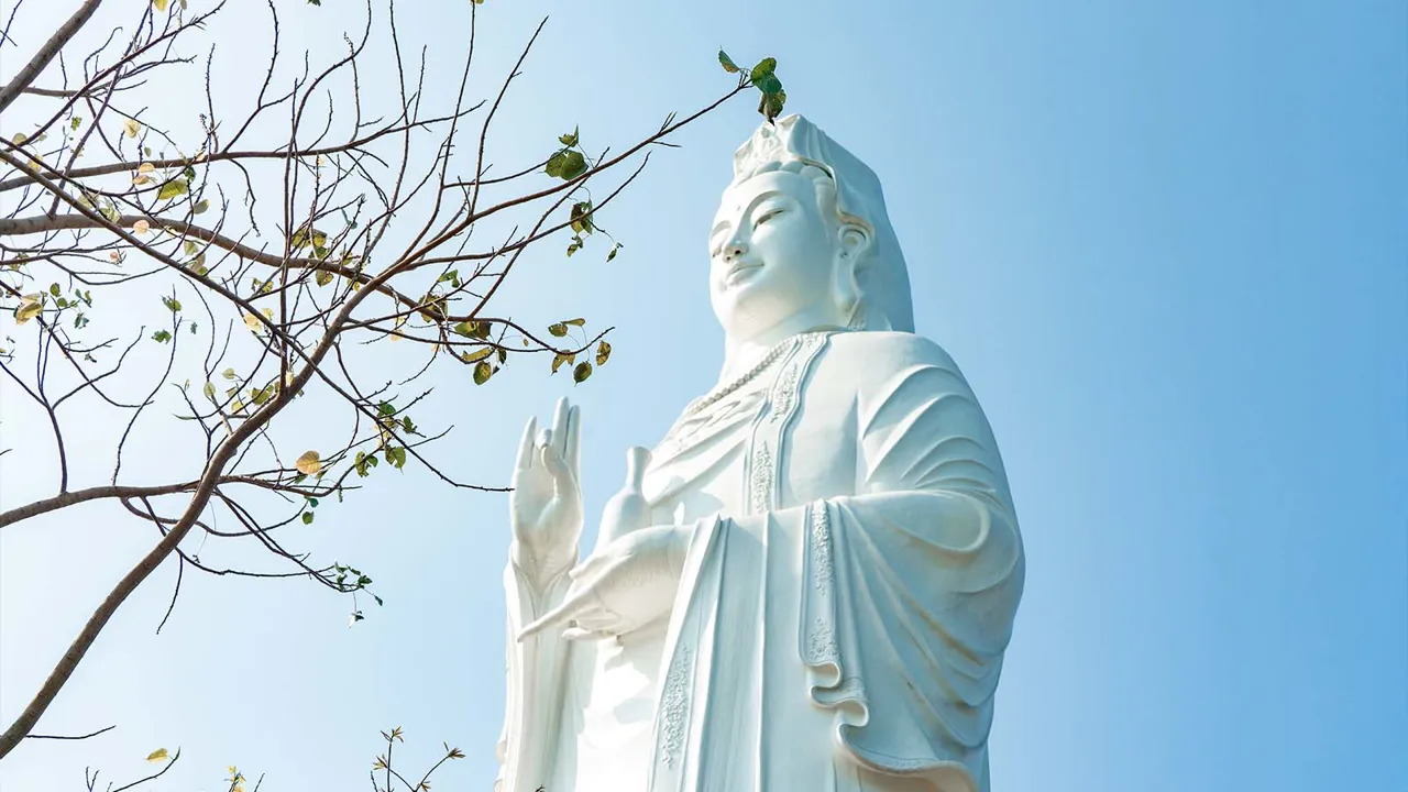 Danang-Linh-Ung-pagoda