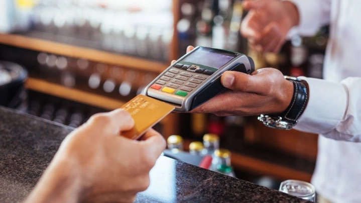 Peut-on-payer-par-Carte-au-Vietnam