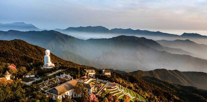 La-desse-Quanin-a-Linh-Ung