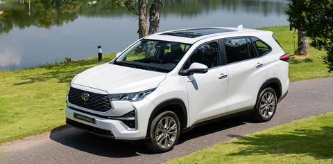 Location-de-voiture-au-Vietnam