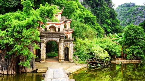 Quelle-est-la-distance-entre-Ninh-Binh-et-la-baie-de-Ha-Long