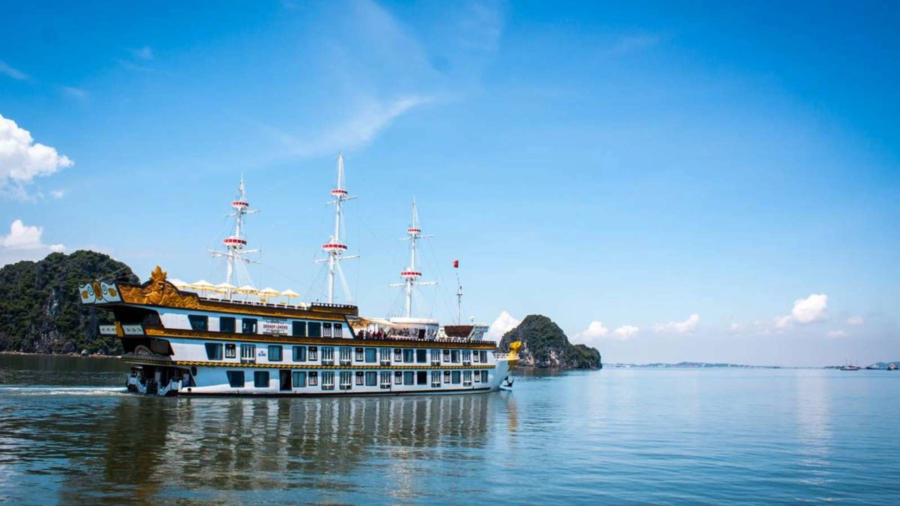 halong-bay-dragon-legend-cruise-overview