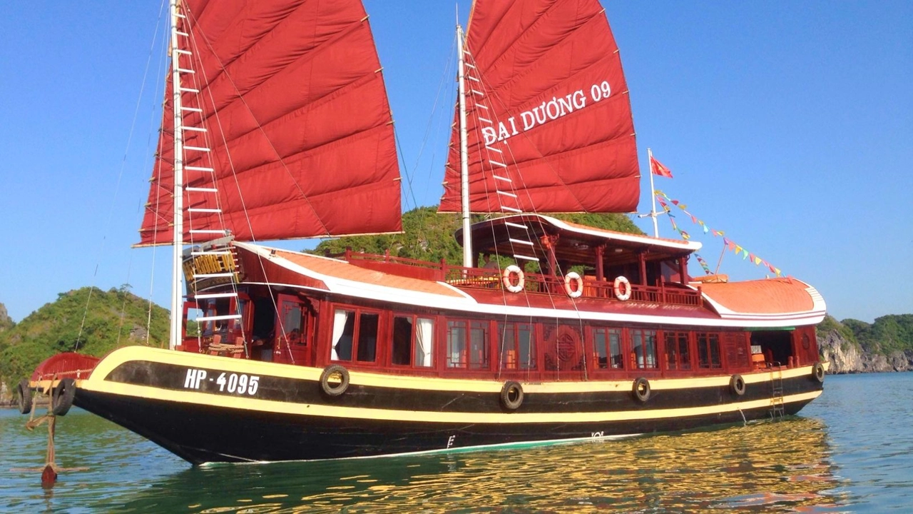 halong-bay-shore-excursions