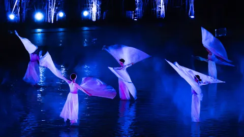 spettacoli-in-vietnam